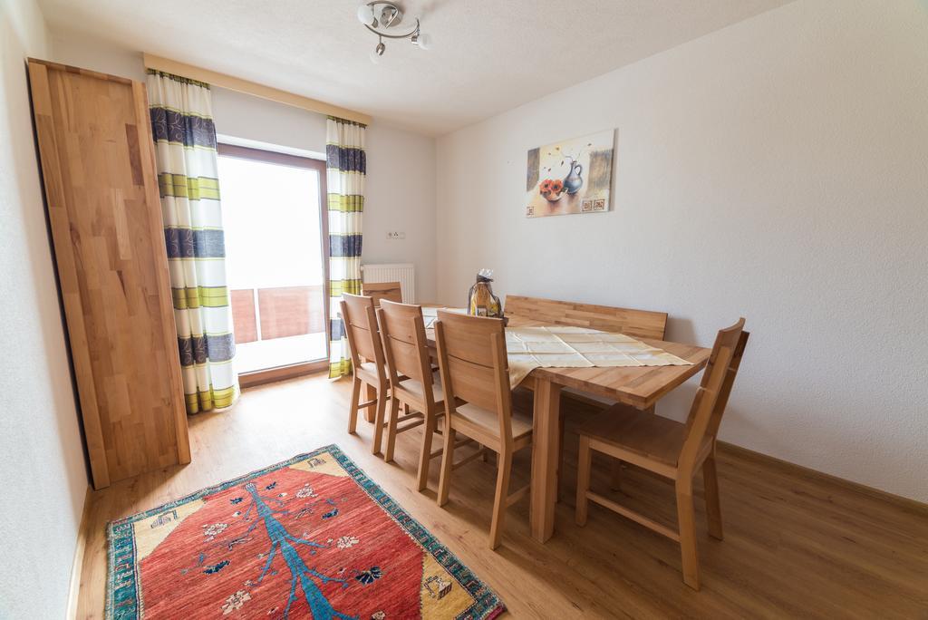 Apart Steiner Apartment Щрас им Цилертал Екстериор снимка